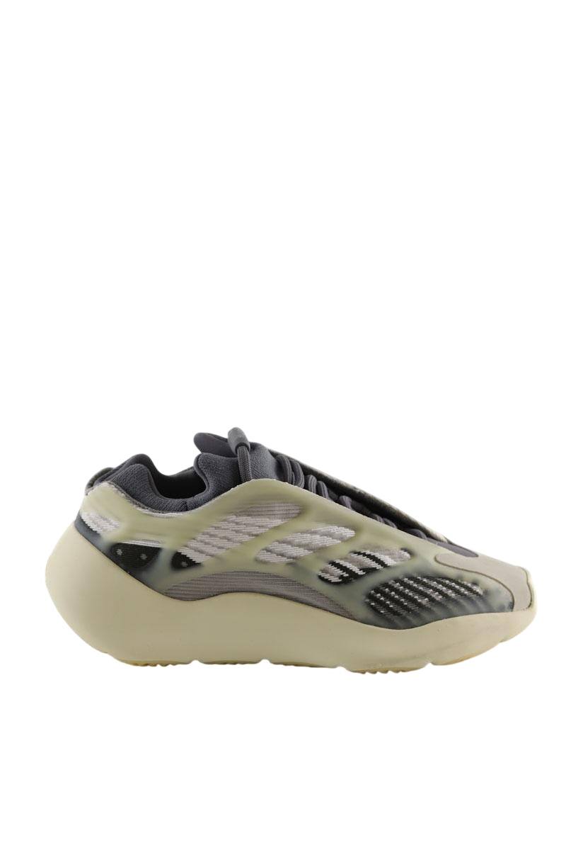 Baskets Yeezy Boost 700 V3 Gris