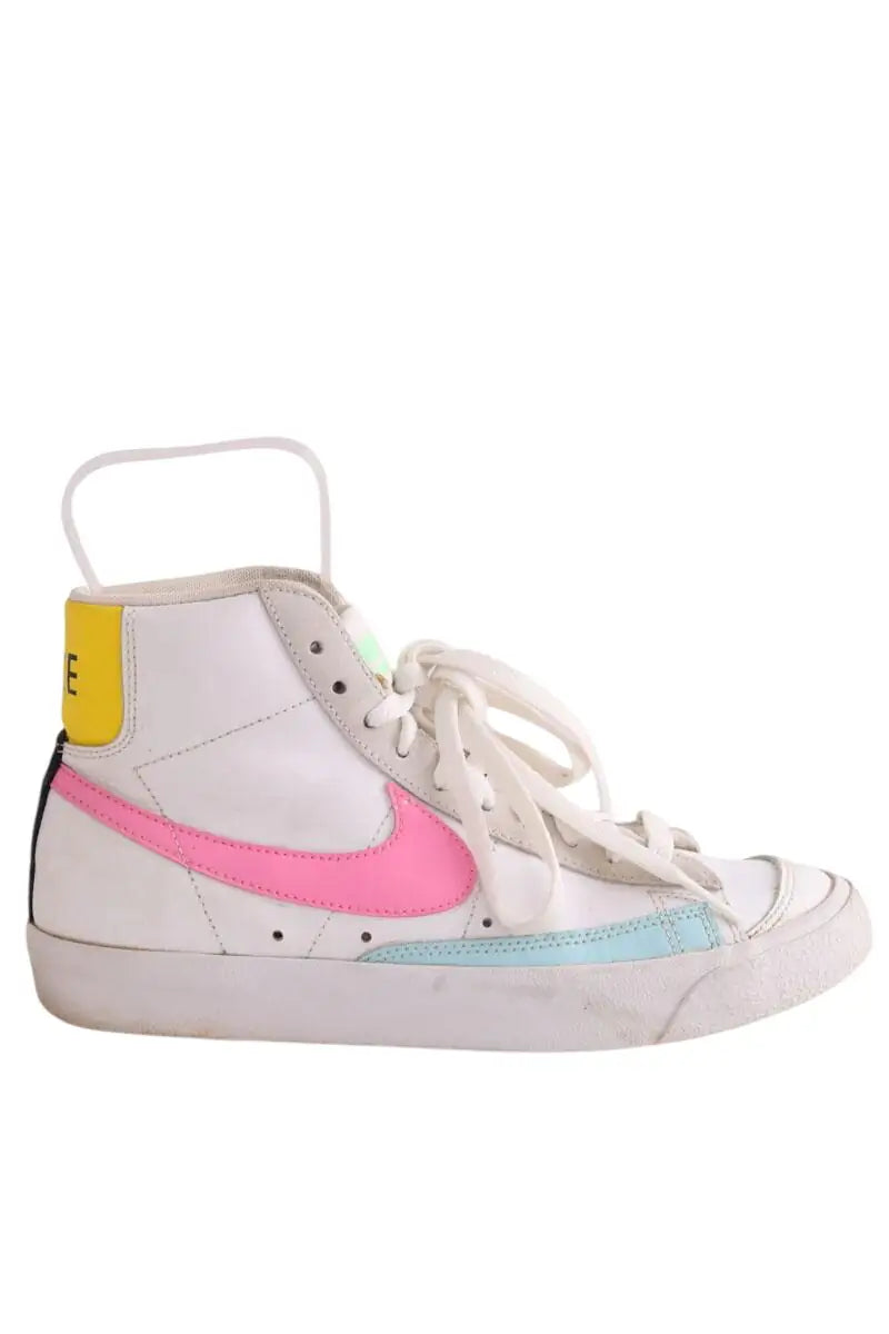 Baskets Nike Blanc en Cuir, taille 38 - Seconde Main