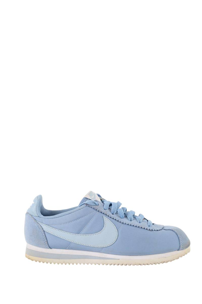 Baskets Cortez Nike de seconde main pour Femme - Main Image