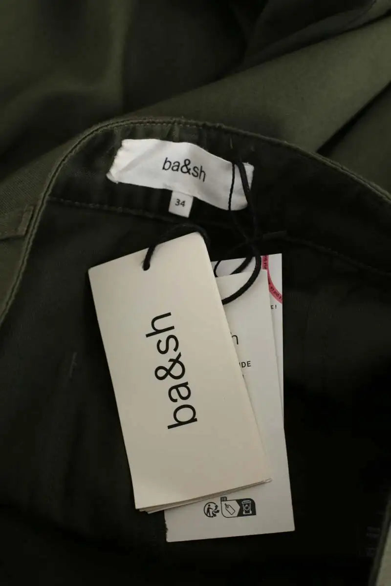 Droit Bash  Kaki