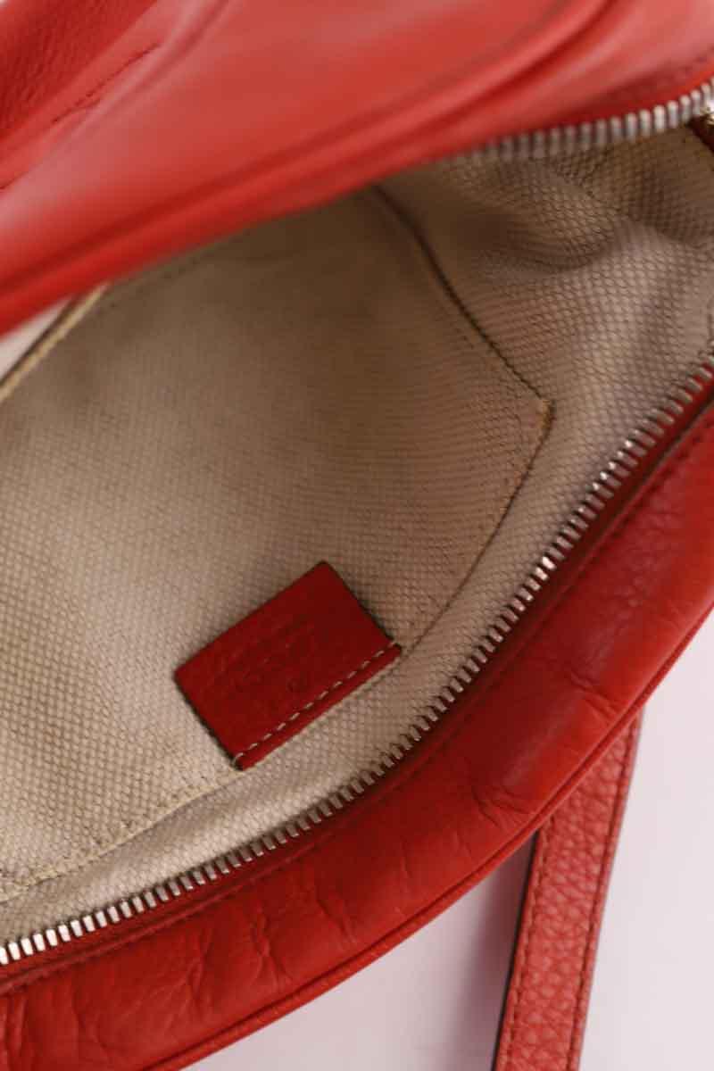 Sacs à bandoulière Gucci Soho Rouge
