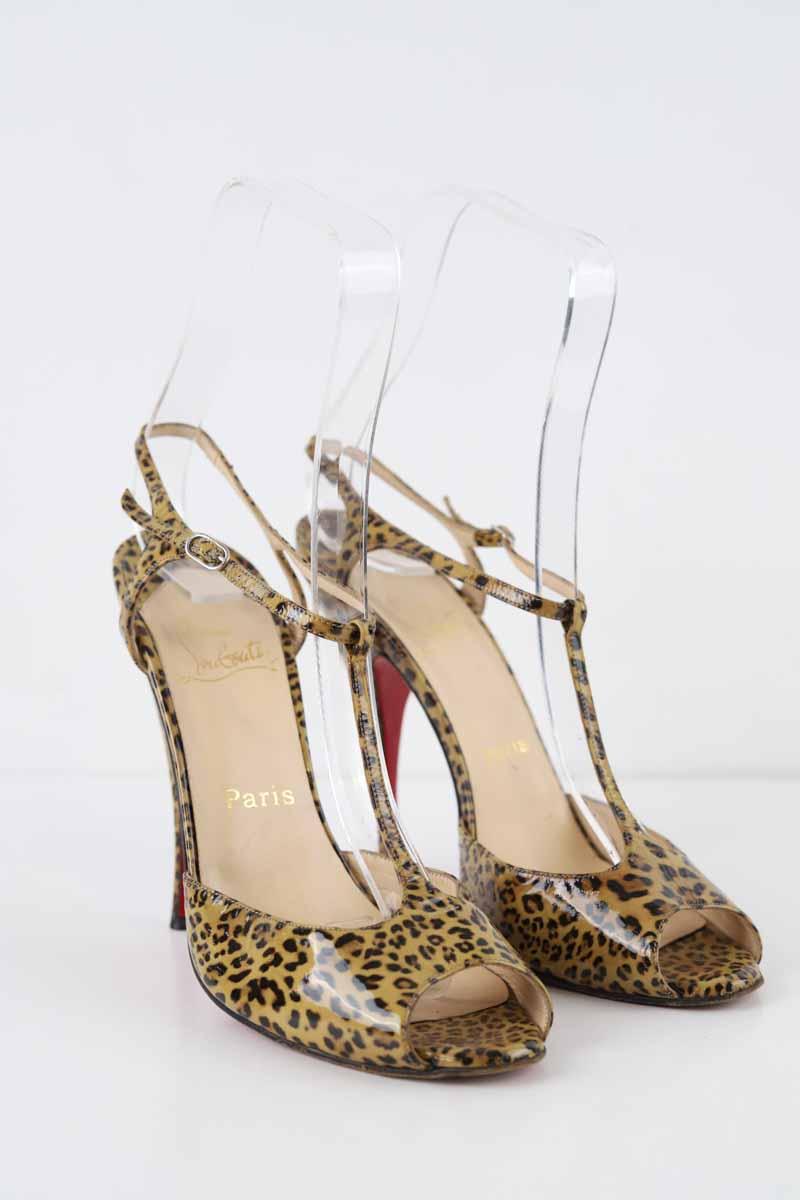 Talons Christian Louboutin  Beige