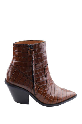 Boots & Other Stories  Marron