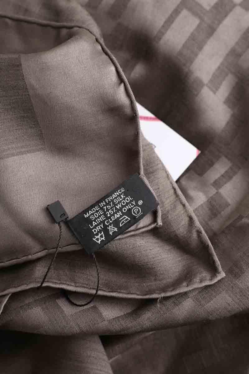 Foulards Hermès  Gris