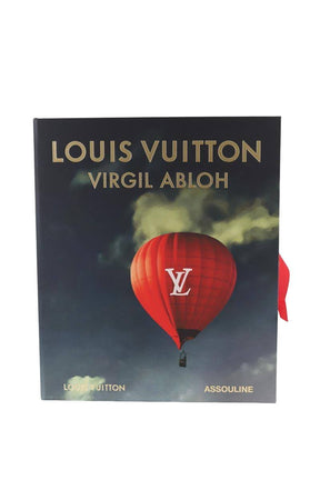 Livre Assouline  Rouge