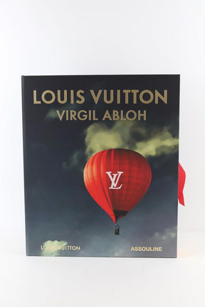 Livre Assouline  Rouge