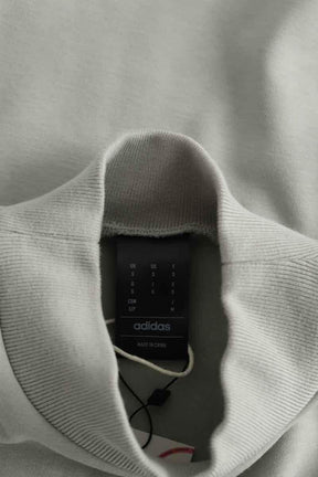 Sweatshirts Adidas  Gris