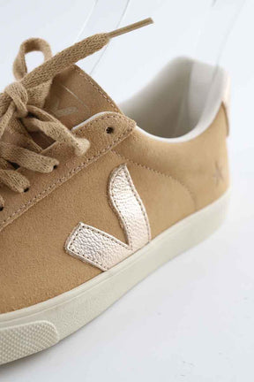 Baskets Veja  Beige