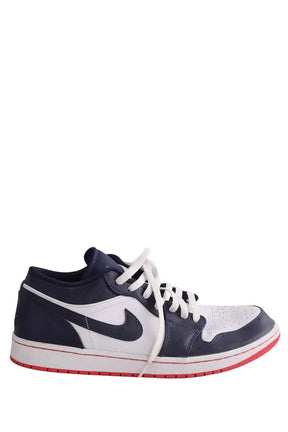 Baskets basses Nike Marine en Cuir, taille 45 - Seconde Main