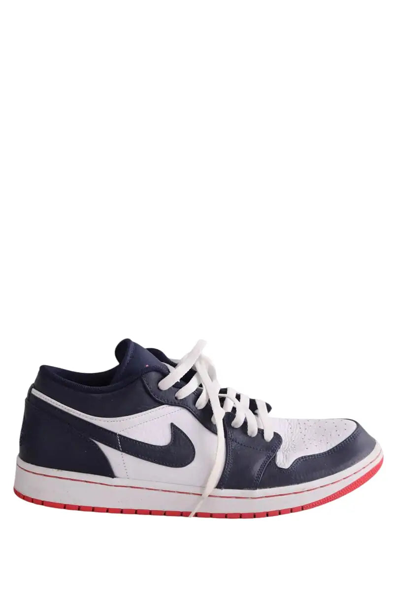 Baskets basses Nike Marine en Cuir, taille 45 - Seconde Main