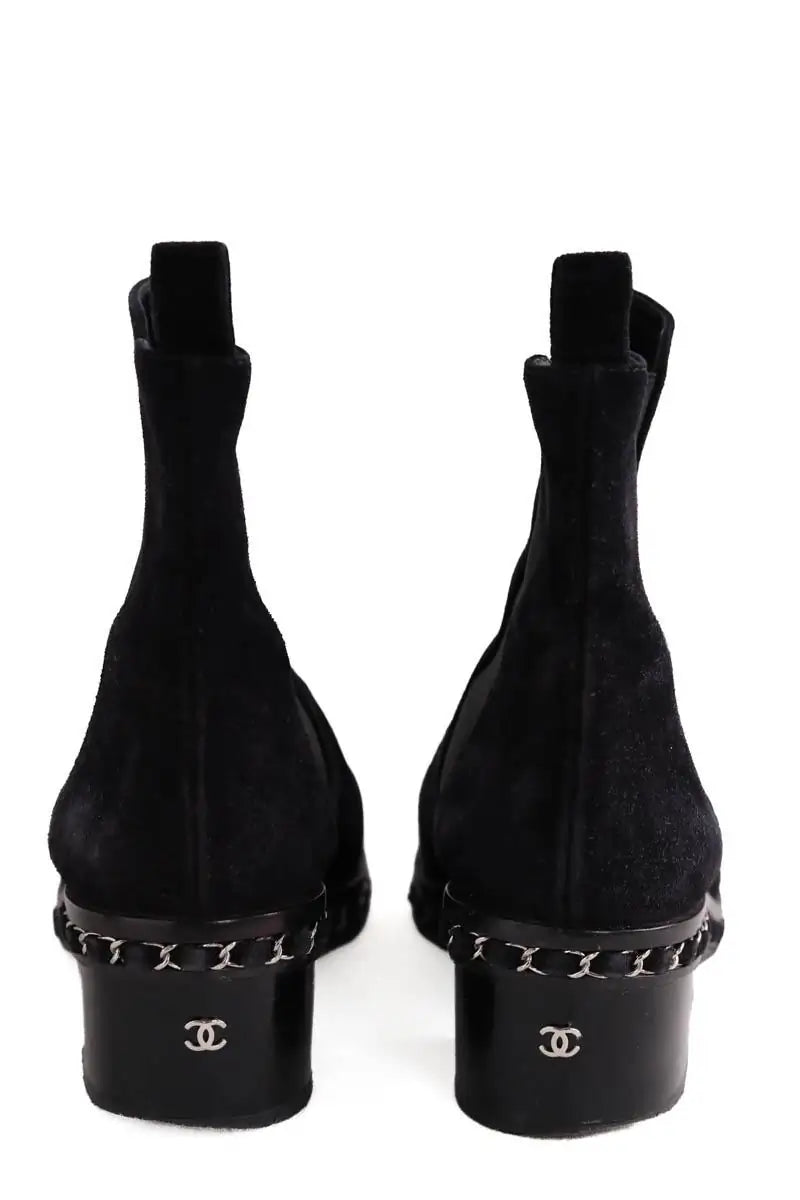 Boots à boucles Chanel Noir en Daim