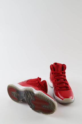 Baskets Nike Air Jordan 11 Rouge