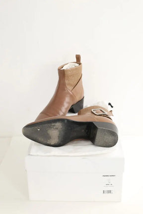 Boots à boucles Pierre Hardy  Marron