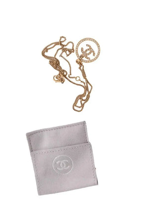 Collier Chanel Doré en Acier