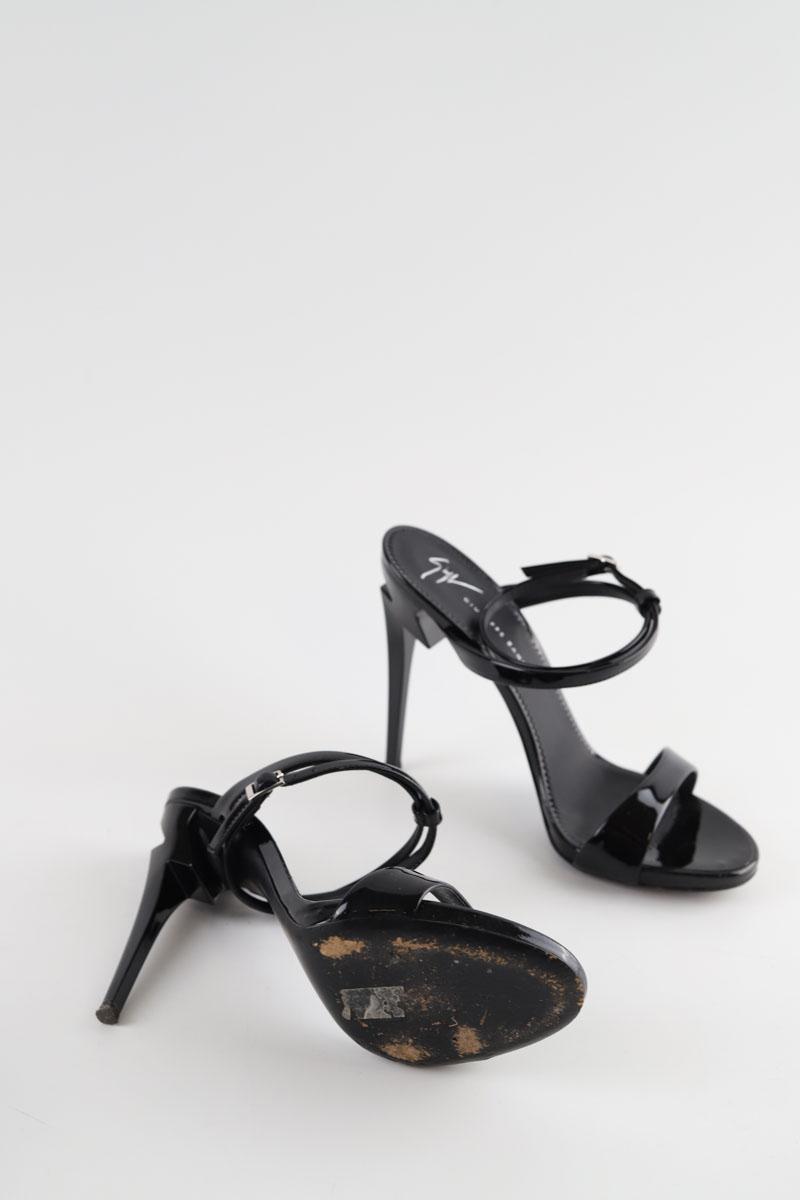 Talons Giuseppe Zanotti  Noir