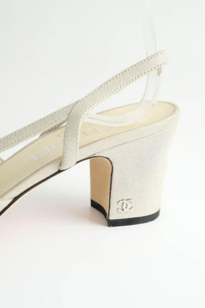 Talons Chanel  Beige