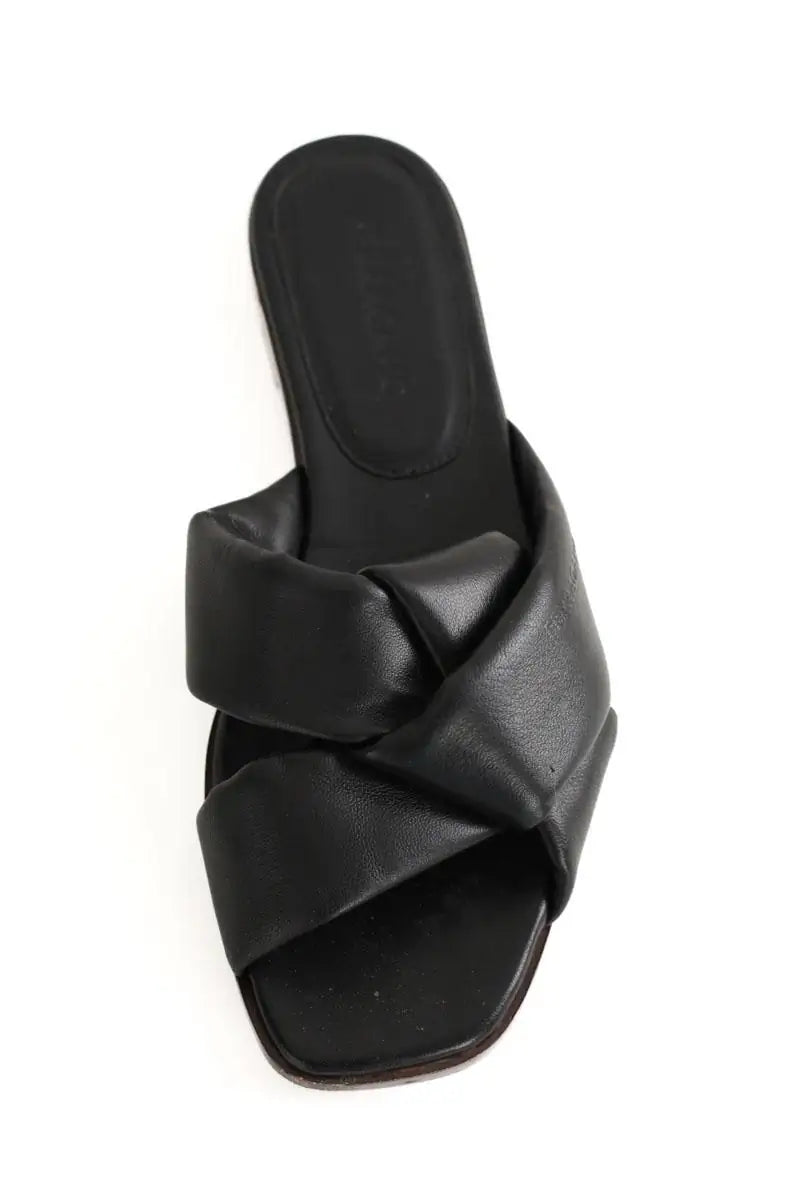 Sandales Salvatore Ferragamo  Noir