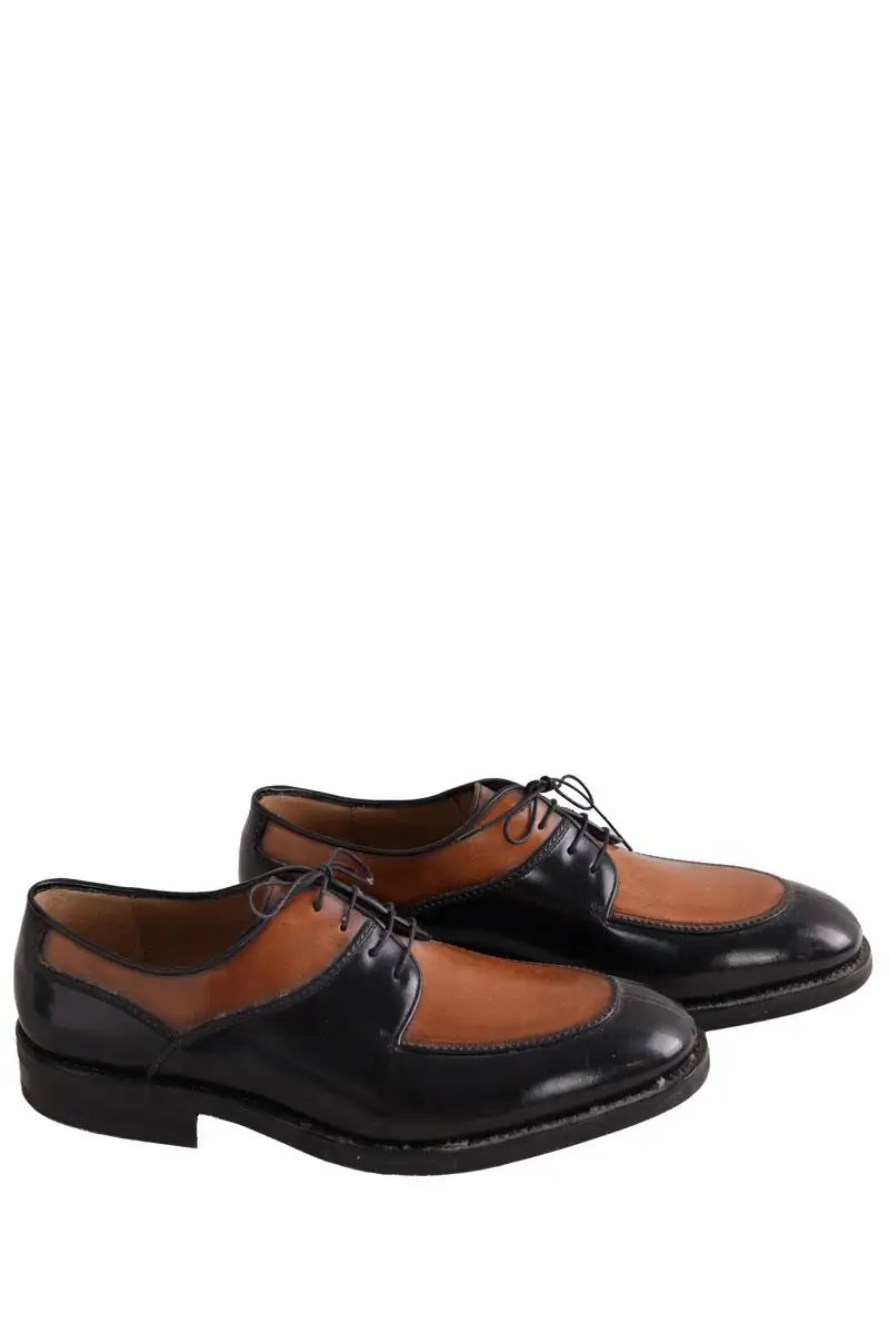 Chaussures à lacets Salvatore Ferragamo Noir en Cuir