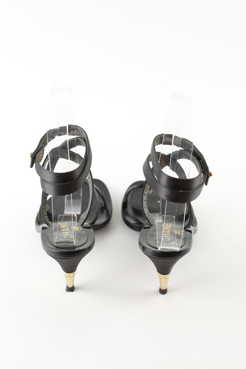 Talons Chanel  Noir