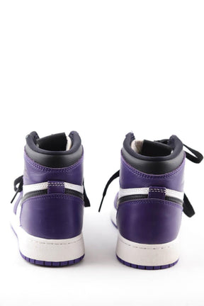 Baskets Nike Air Jordan 1 Violet