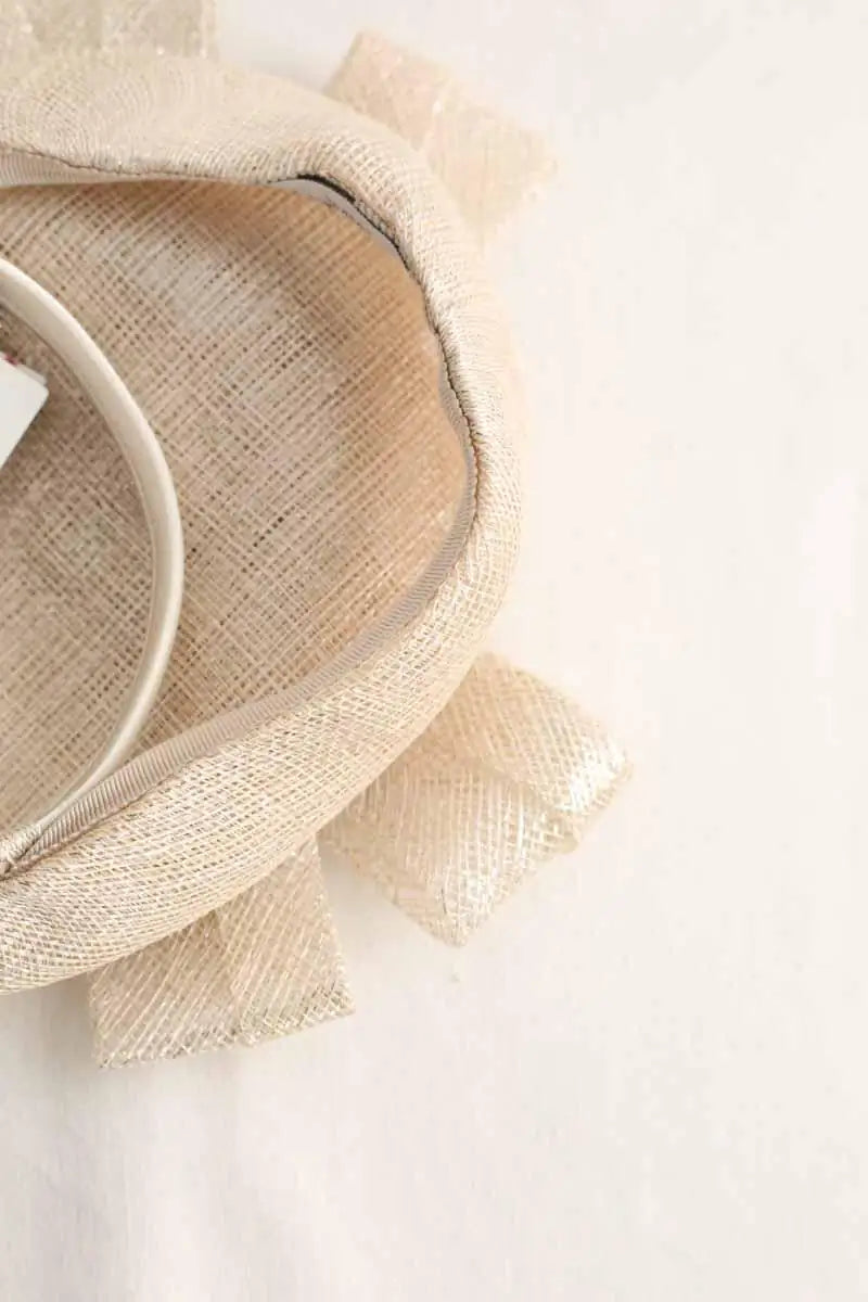 Chapeau LK Bennett  Beige
