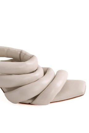 Talons Iro Ecru en Cuir