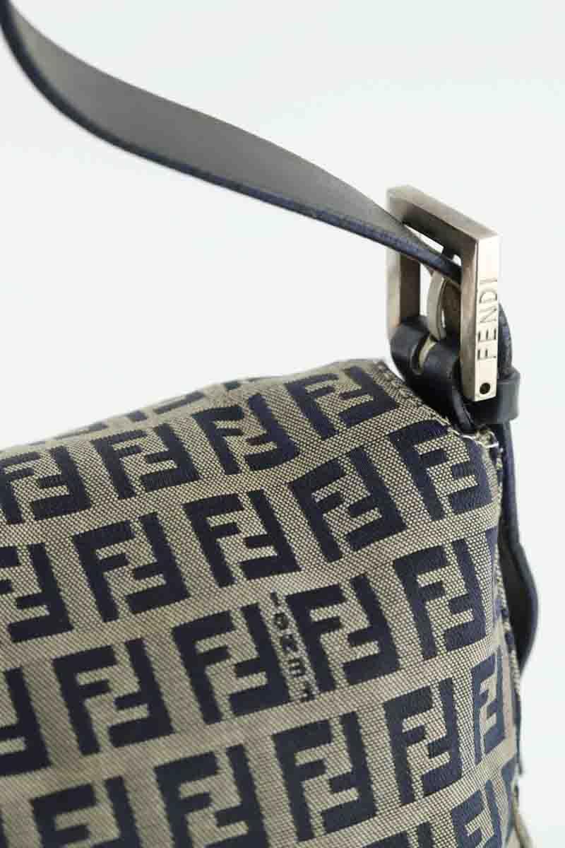 Sacs porté épaule Fendi Baguette Noir