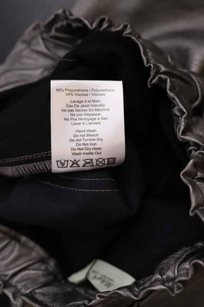 Droit Other Brand  Gris