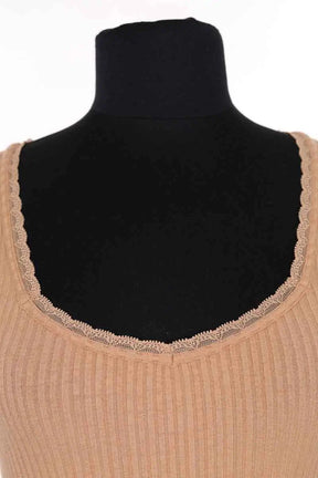 T-shirt Rouje Beige en Synthétique