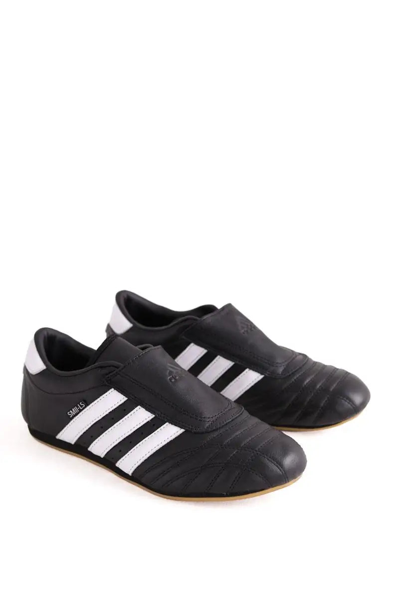 Baskets Adidas Noir en Cuir