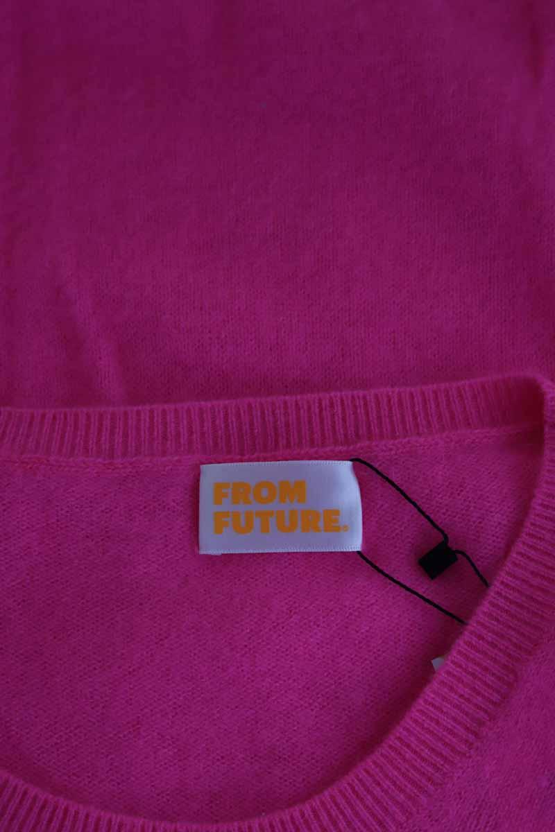 Pulls From Future  Rose