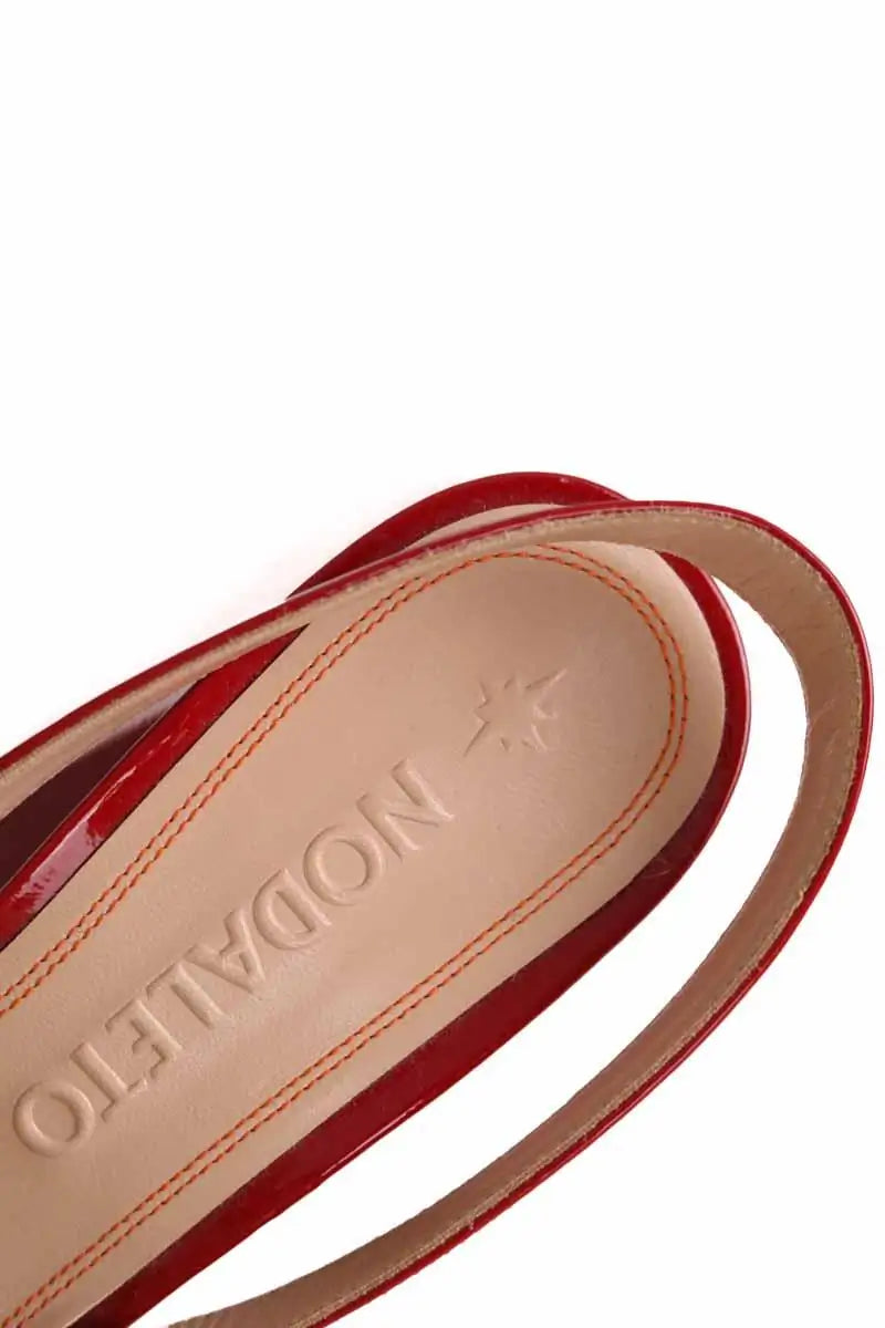 Talons Nodaleto Rouge en Cuir