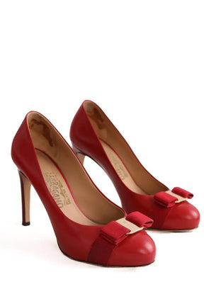 Talons Salvatore Ferragamo Rouge en Cuir
