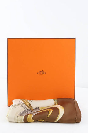 Foulard Hermès  Beige