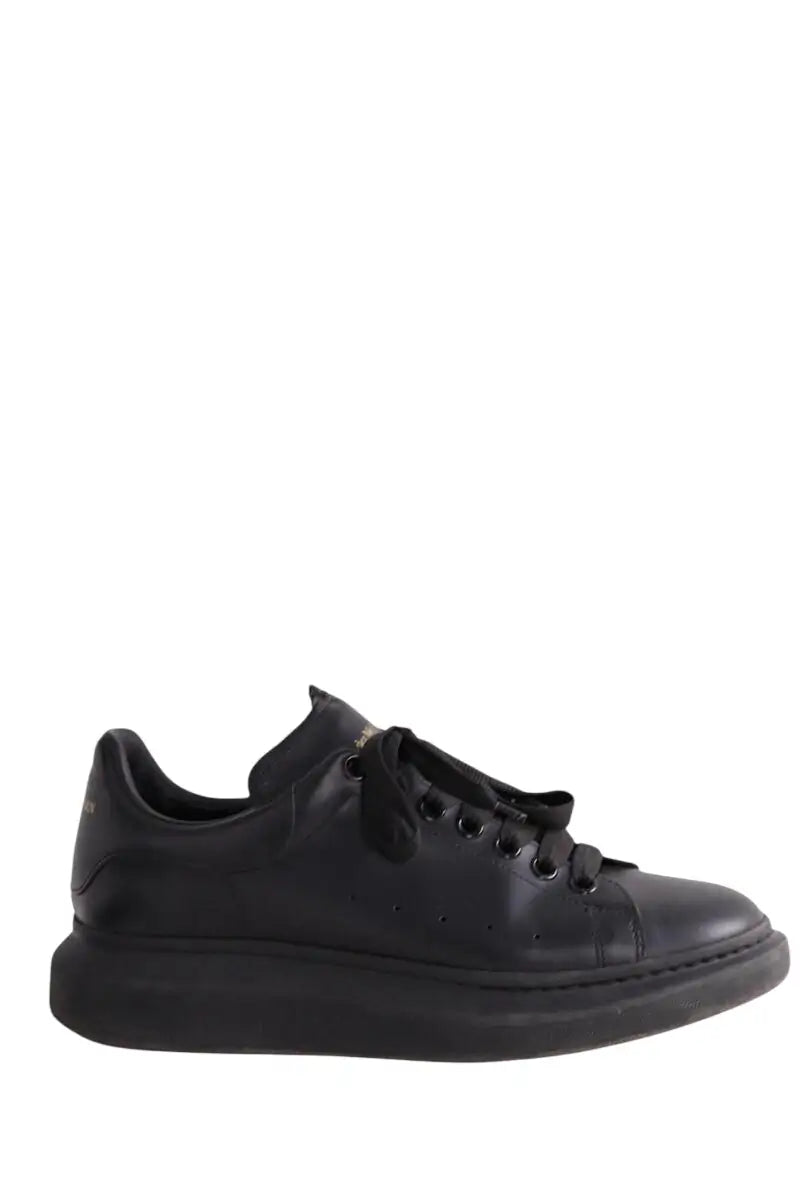 Baskets basses Alexander McQueen Oversize Noir en Cuir, taille 42 - Seconde Main