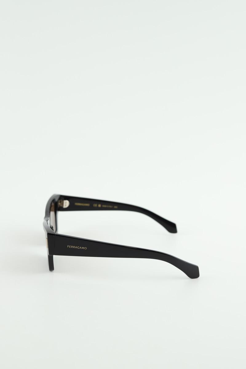 Lunettes de soleil Salvatore Ferragamo  Noir