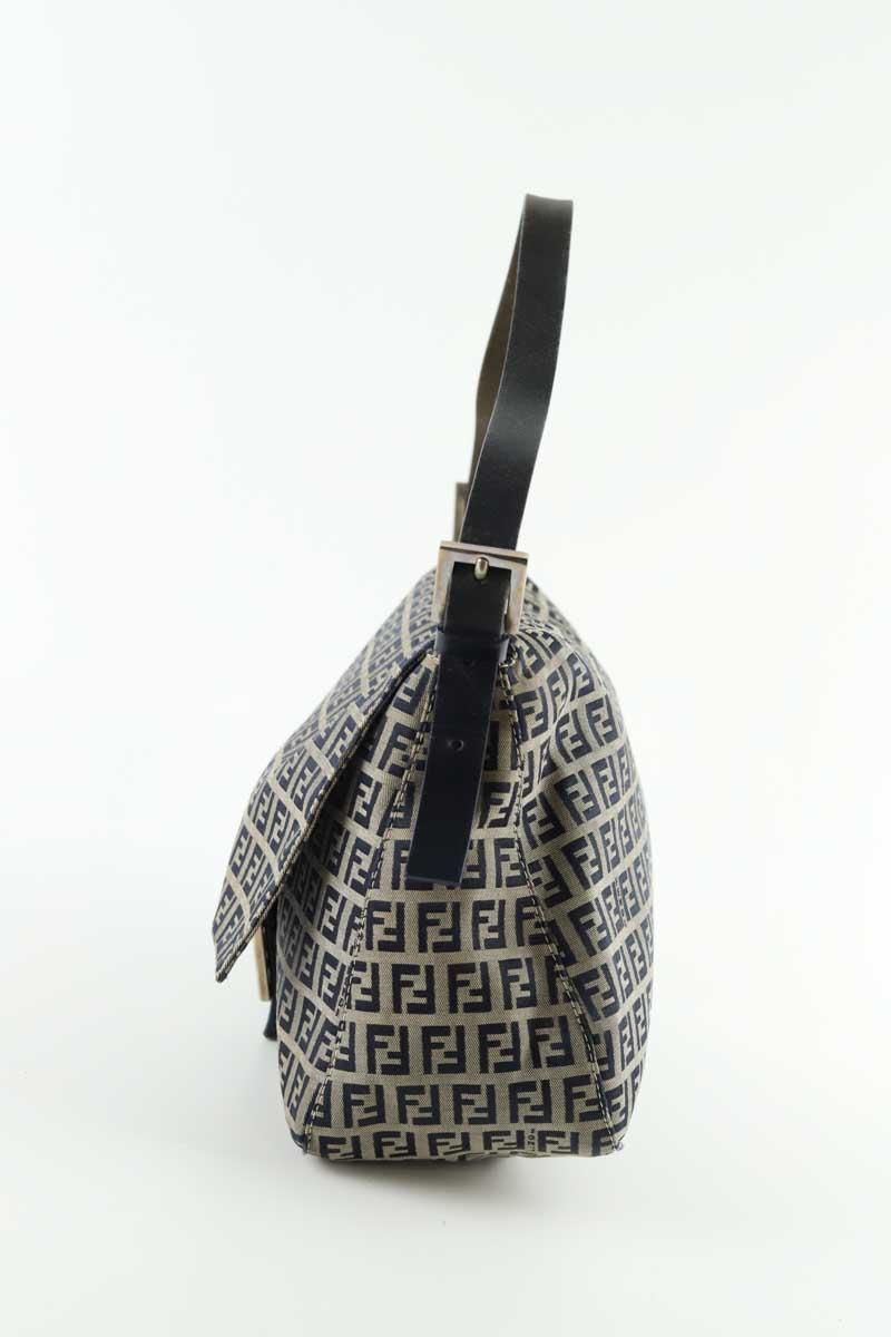 Sacs porté épaule Fendi Baguette Noir