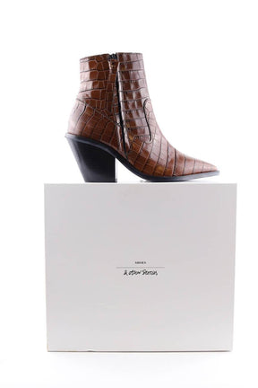 Boots & Other Stories  Marron