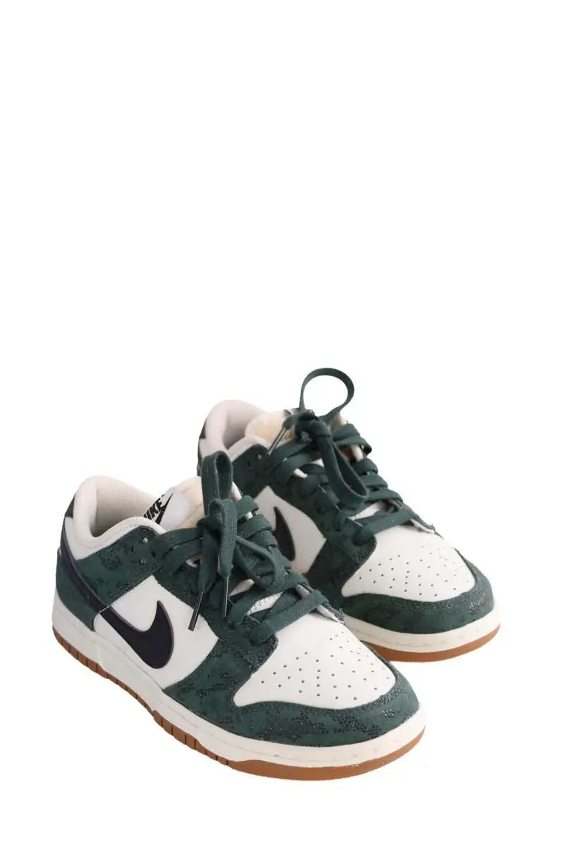 Baskets Nike Vert en Cuir