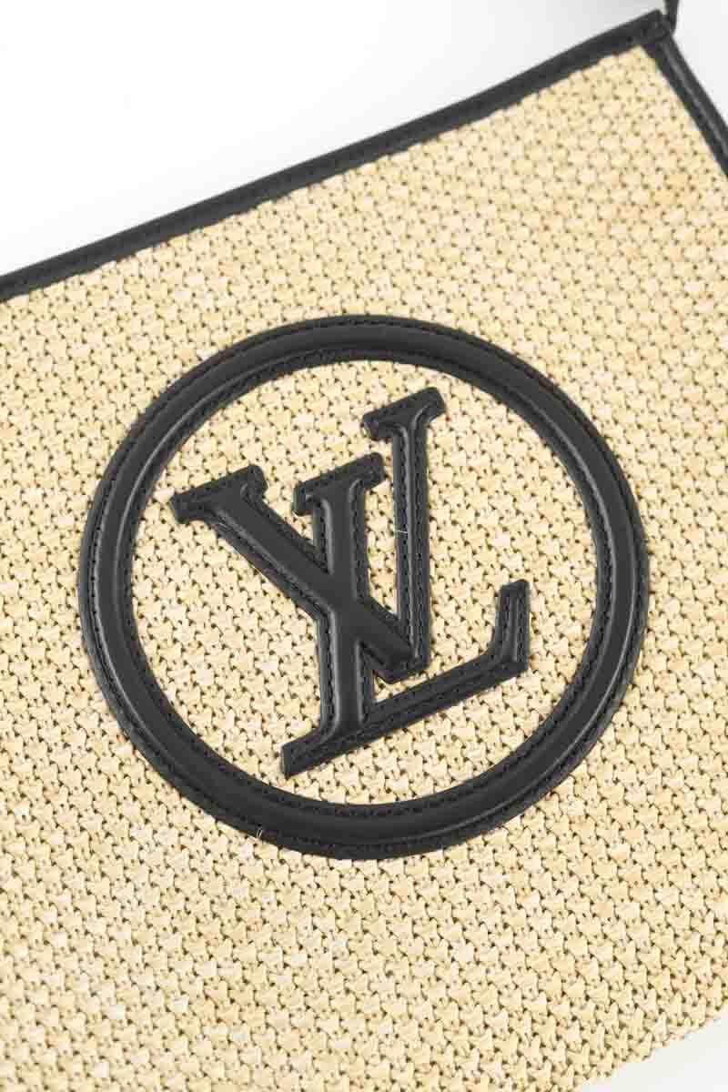Sacs porté épaule Louis Vuitton  Ecru