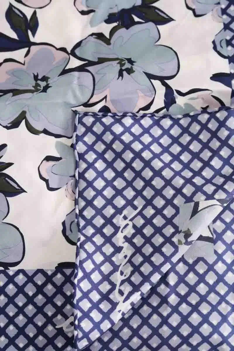 Carré Max Mara Bleu en Soie