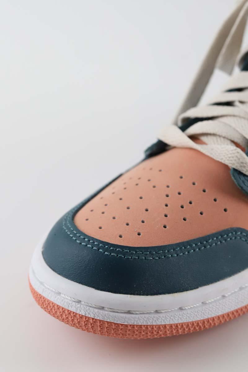 Baskets Nike Air Jordan 1 Rose