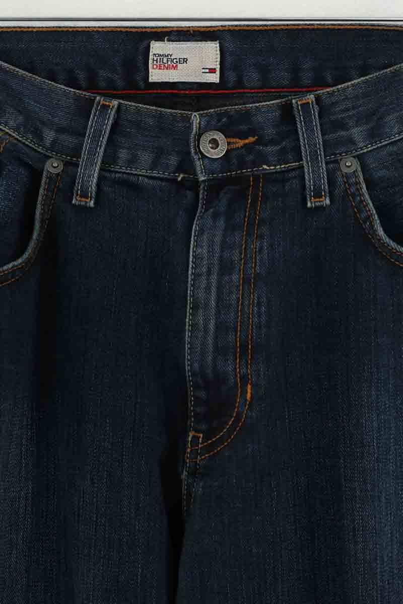 Droit Tommy Hilfiger  Bleu