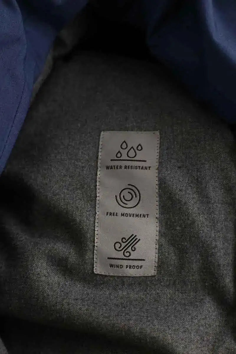 Doudoune Corneliani Bleu en Polyester