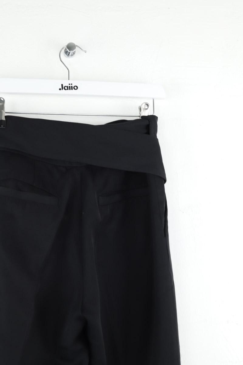 Droit Iro  Noir
