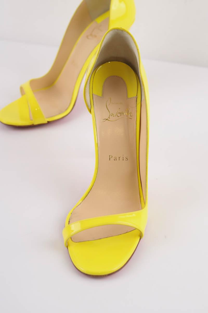 Talons Christian Louboutin  Jaune