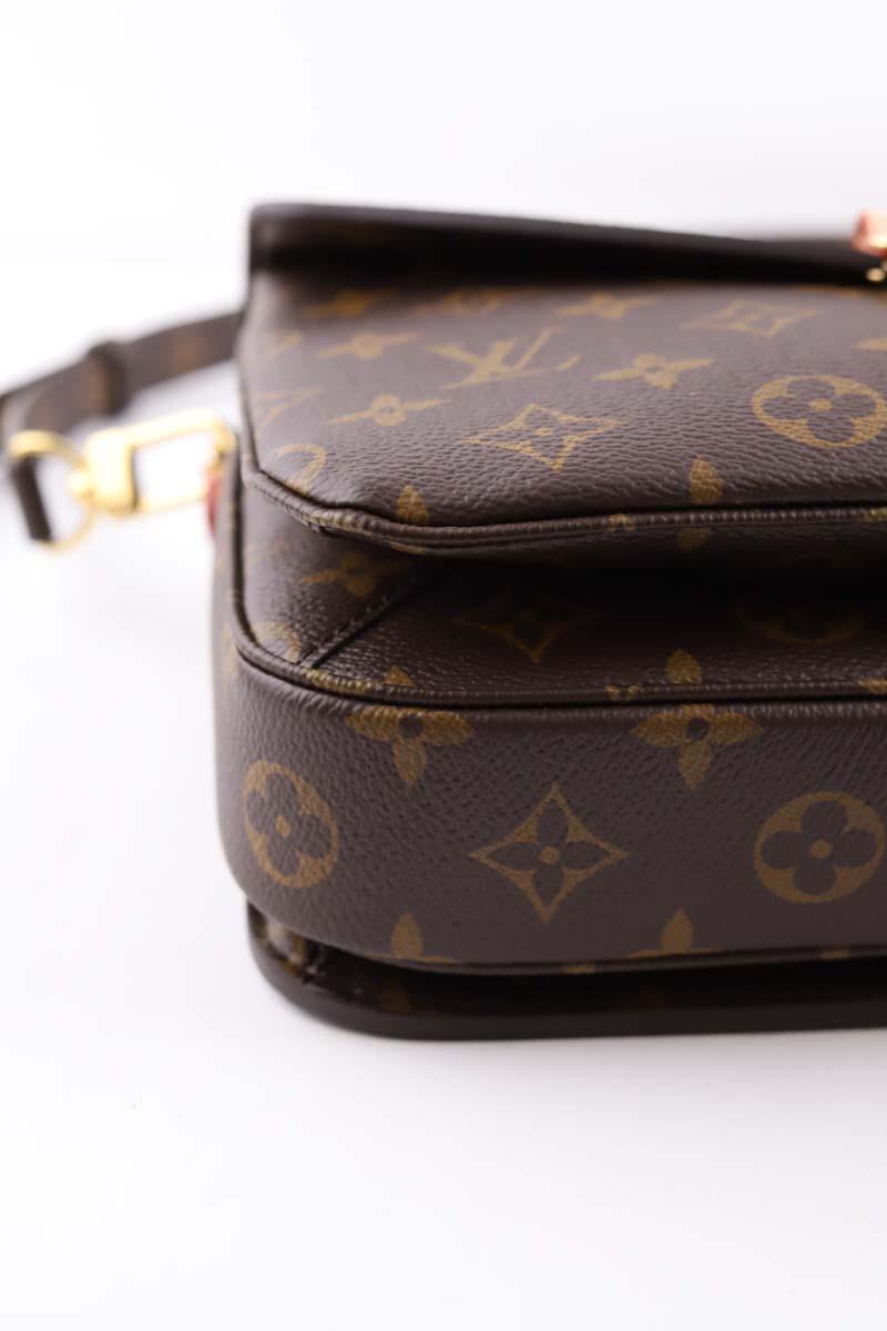 Pochette Louis Vuitton Metis Marron