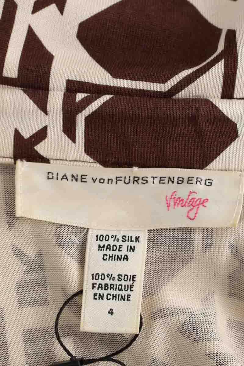 Cache-coeur Diane Von Furstenberg Marron en Soie