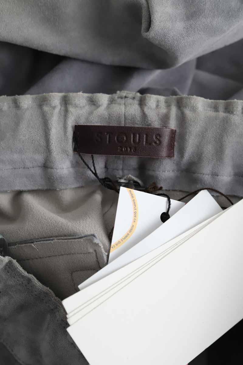 Droit Stouls  Gris