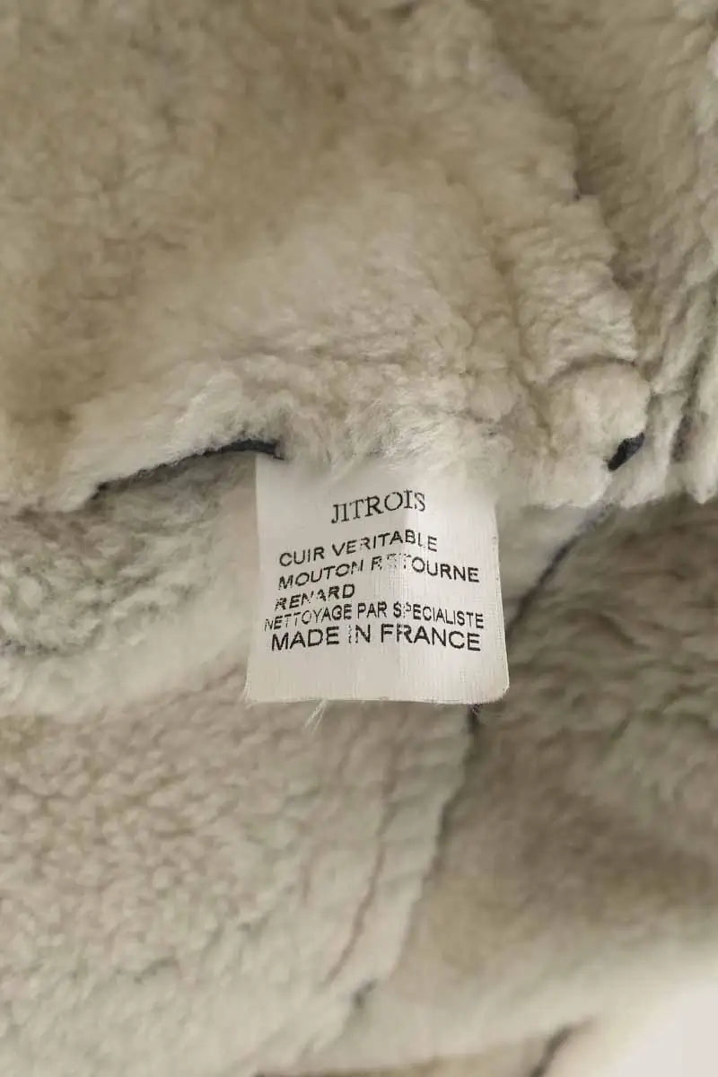 Peau lainée  Jitrois  {"state":"generated","value":"Grise","isStale":false} en Cuir